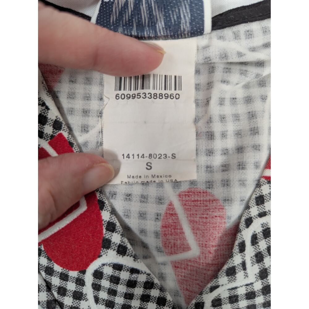 Women's White Swan Fundamentals Heart Scrub Top Black, White w/ Red Hearts Sz S - Picture 3 of 6